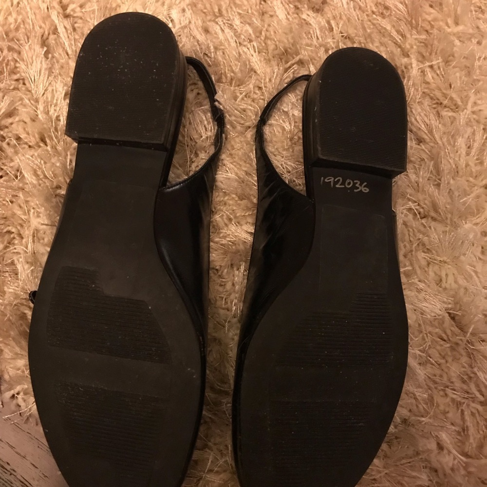 Preview Sandals - Picture 3 of 3